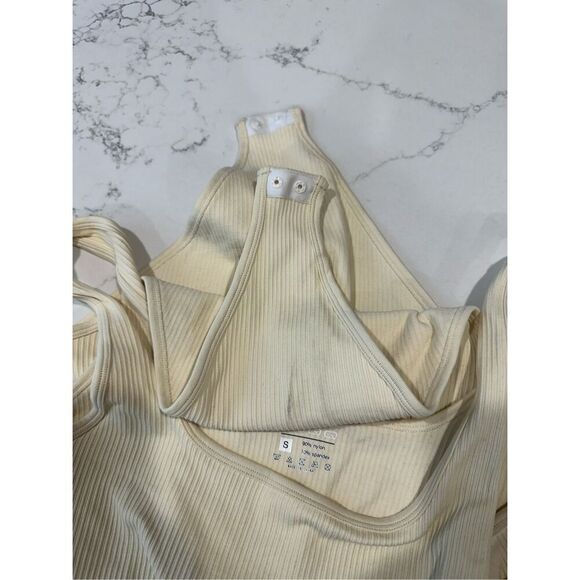 OQQ Light Yellow Ribbed Square Neck Bodysuit Size Small - Picture 8 of 8